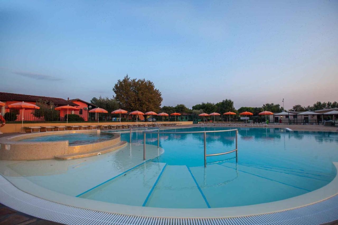 Mobilehomes in Sirmione/Gardasee 22177 Esterno foto